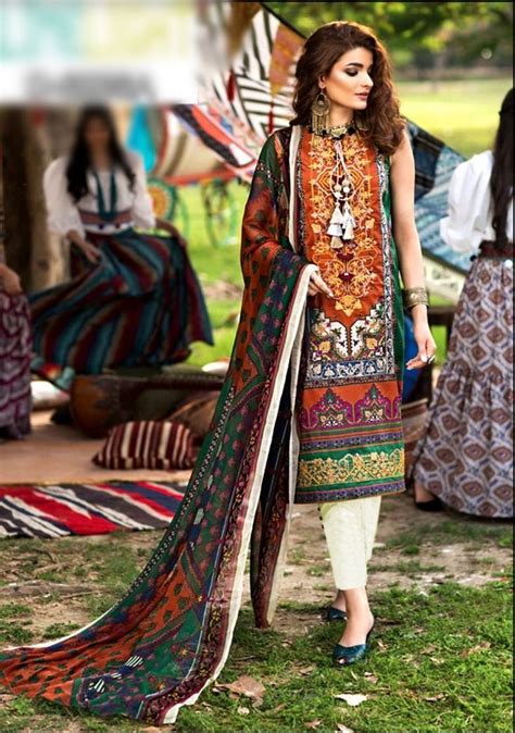 designer replica clothing lahore|master replica dresses online.